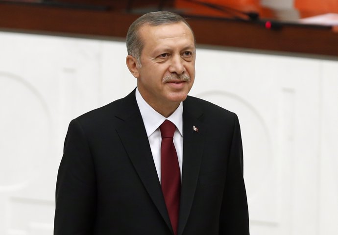 Recep Tayyip Erdogan toma posesión como presidente de Turquía