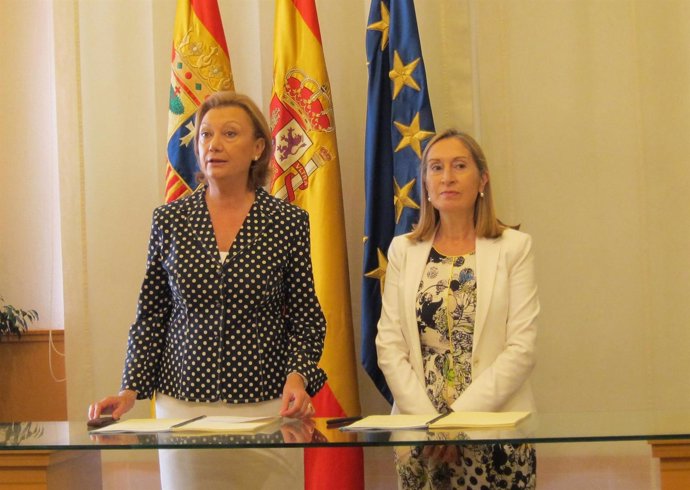 Rudi y Pastor firman un convenio sobre vivienda en Aragón