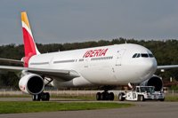 Iberia reanudará sus vuelos a Montevideo y Santo Domingo a partir del 1 de septiembre