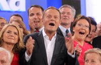 Los 28 eligen a Tusk como presidente de Consejo Europeo y a Mogherini jefa de la diplomacia