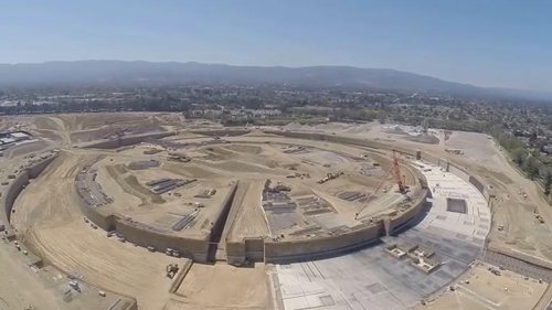 Vista aérea de las obras del Campus 2 de Apple