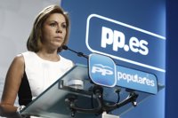 Cospedal dice que al PP no le conviene el fraccionamiento de la izquierda y cree que el PSOE debe desmarcarse de Podemos