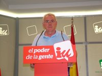 Cayo Lara responde al ascenso de Podemos con una "oferta de entendimiento" a todos los partidos de izquierdas