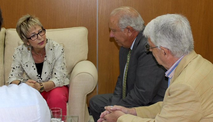 Reunión de Elena Víboras con el Banco de Alimentos de Andalucía.