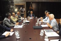 El Gobierno de Canarias descarta un "boicot" a Caixabank