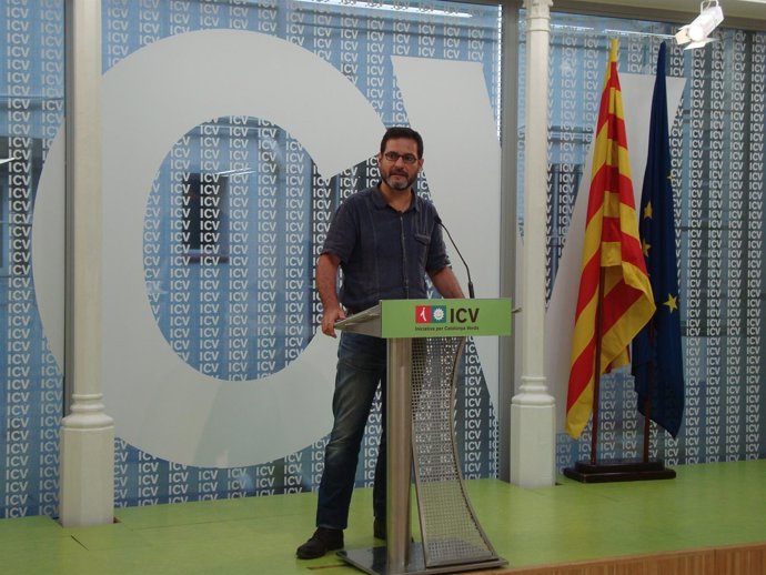 Josep Vendrell pide a Mas y al Govern querellarse contra Pujol