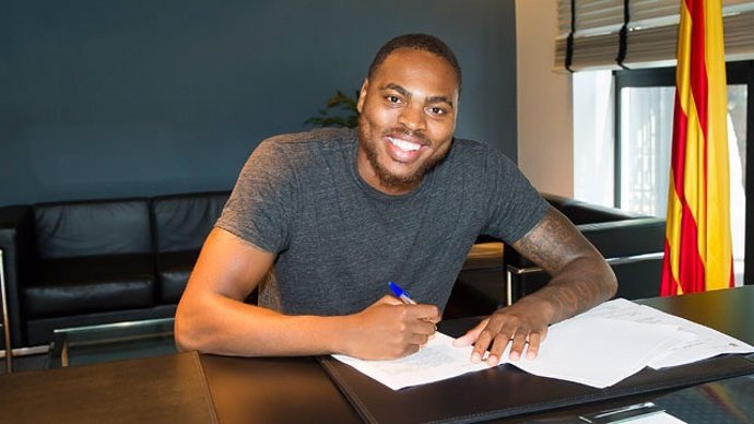 DeShaun Thomas Barcelona firma contrato