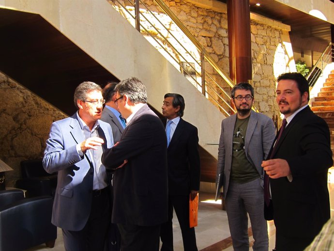 Ignacio Prendes (UPyD) con Jesús Sánchez Lambás (Transparencia internacional)