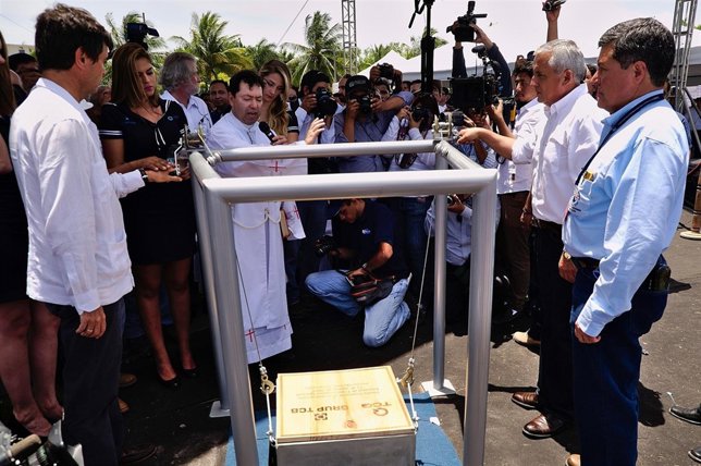 Primera piedra de la terminal de contenedores Quetzal de TCB