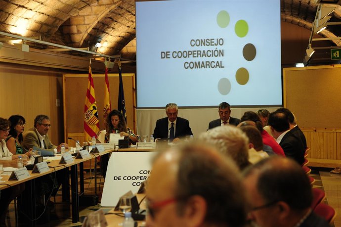 Suárez preside el Consejo de Cooperación Cormarcal