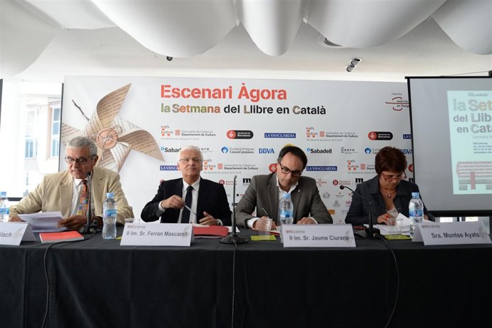 Presentación de la Setmana del Llibre en Català