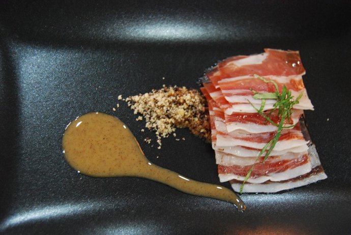 Tapas con jamón de Teruel