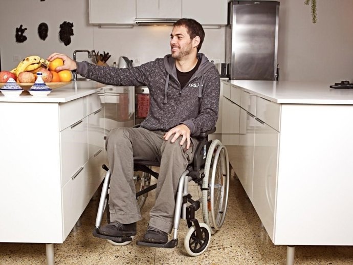 Programa Microbank: Microcrèdit concedit a un jove amb problemes de mobilitat pe