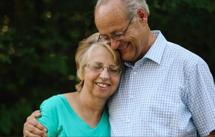 Nancy Writebol y su marido, tras superar el ébola