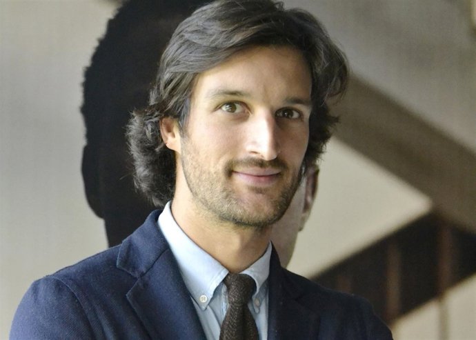 Rafa Medina de Scalpers a Massimo Dutti