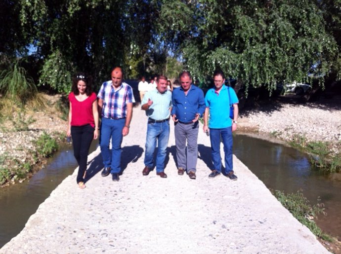 Presentación de nuevo vado inundable en Collejares (Jaén)