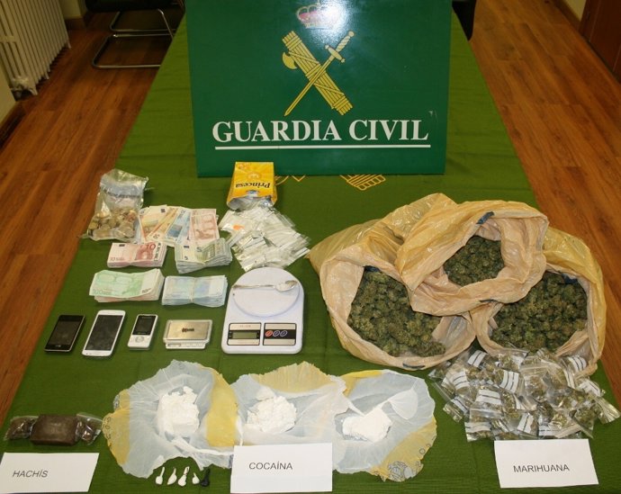 Material incautado en la operación