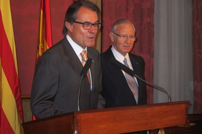 Artur Mas (pte.Generalitat) Miquel Valls (pte.Cámara de Comercio de Barcelona)