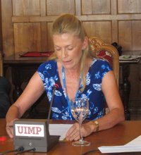 Farmaindustria pide una regulación "clara" que no intercambie genéricos y biosimiliares