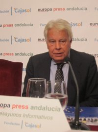 González no piensa que Pujol sea "un corrupto"