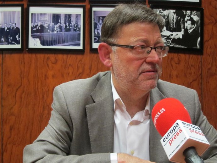 El diputado del PSOE y secretario general del PSPV, Ximo Puig. Archivo