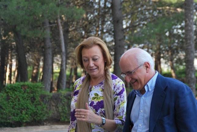 Rudi y Javier Zarzalejos a su llegada a la Escuela de Verano en Tarazona