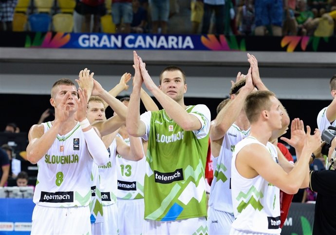 Eslovenia celebra el triunfo sobre México en la Copa del Mundo