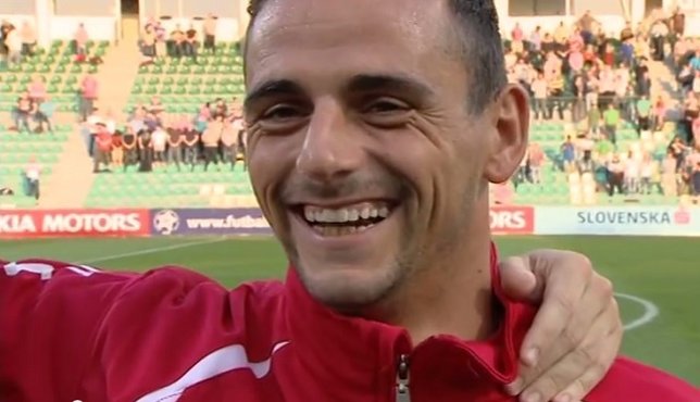 Linkin Park fue el himno de Malta por un momento durante un amistoso