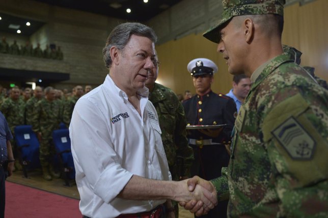 El presidente de Colmbia, Juan Manuel Santos, durante un acto con militares