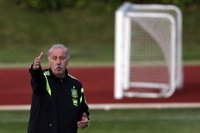 Del Bosque: "Ante Macedonia va a jugar Casillas"
