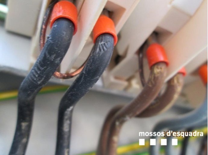 Cinco empresarios imputados por fraude eléctrico en Girona