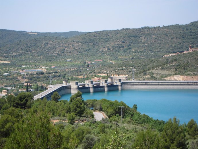 Embalse de El Grado