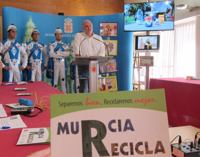 José Ros, con la ecopatrulla