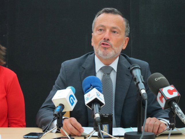 El alcalde de Santiago, Agustín Hernández