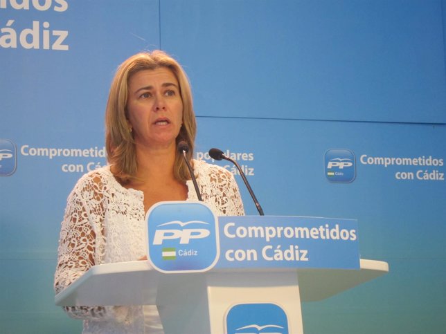 Teresa Ruiz Sillero en rueda de prensa