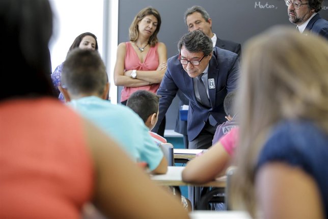 Ignacio González en los colegios