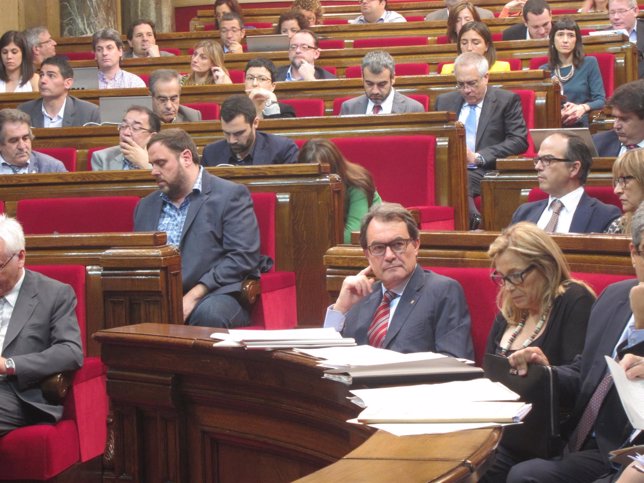  Artur Mas, en el pleno del Parlament