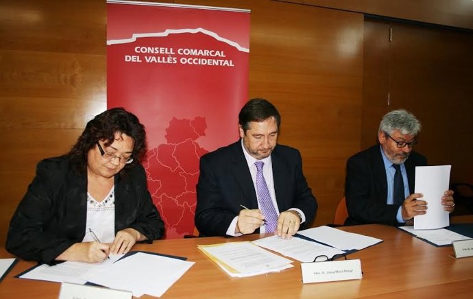 Firma de un convenio para un nuevo modelo de gestión forestal