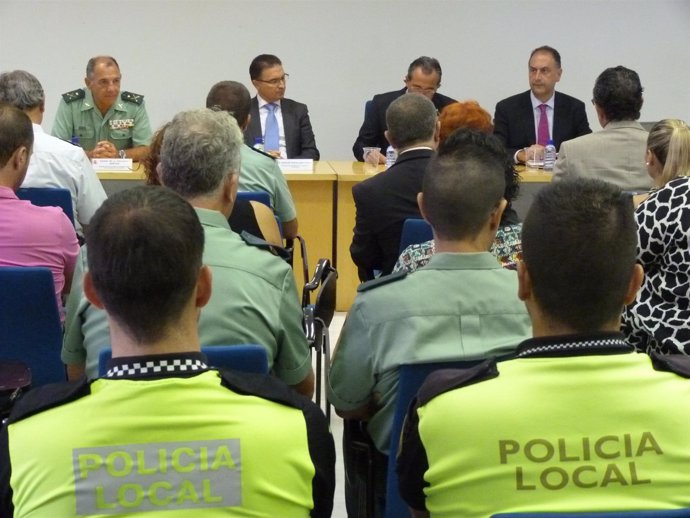 Castellano presenta en gandia actuaciones en materia de seguridad