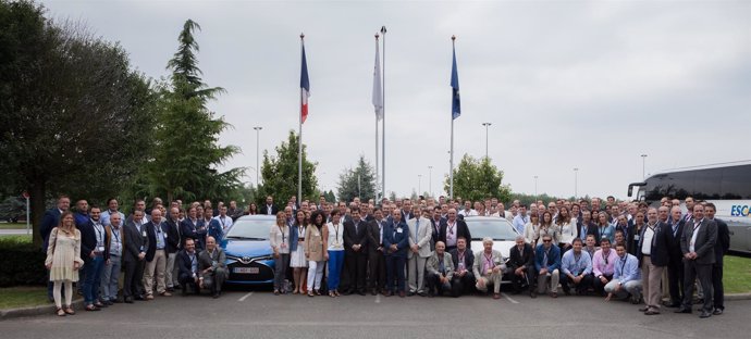 Visita de concesionarios españoles a la planta de Toyota en Francia