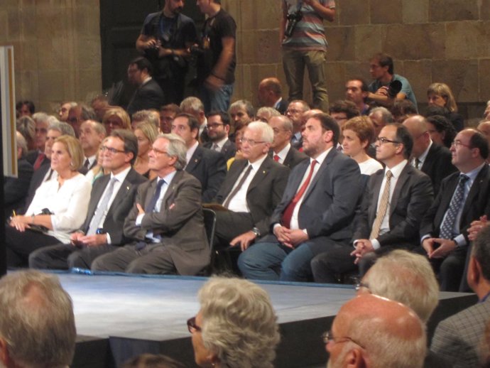 Acto institucional de la Diada en la Llotja de Mar