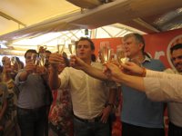 Rivera: "La 'V' de victoria la queremos en las urnas" con un avance electoral