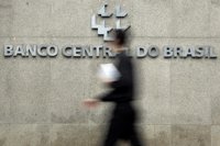 Banco Central de Brasil no prevé que la inflación disminuya hasta 2016