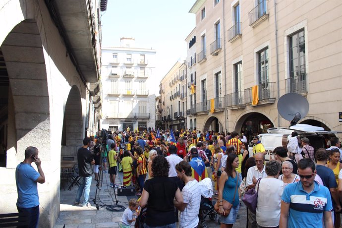 Manifestación independentista de Girona en la Diada 2014