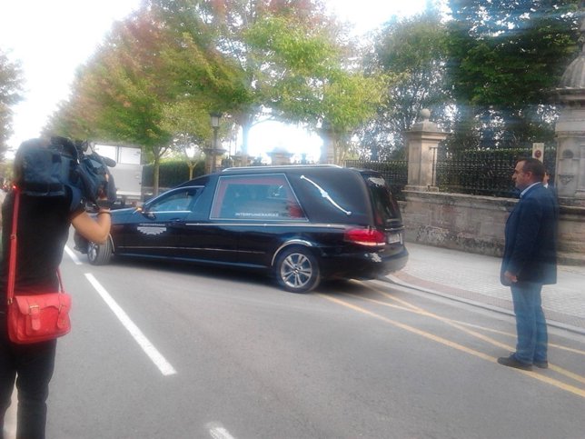 Cortejo fúnebre con los restos mortales de Botín