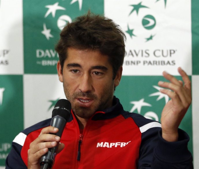 Marc López comparece en rueda de prensa para la Copa Davis