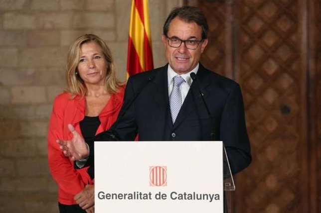 Vicepta.De la Generalitat Joana Ortega, pte.Artur Mas