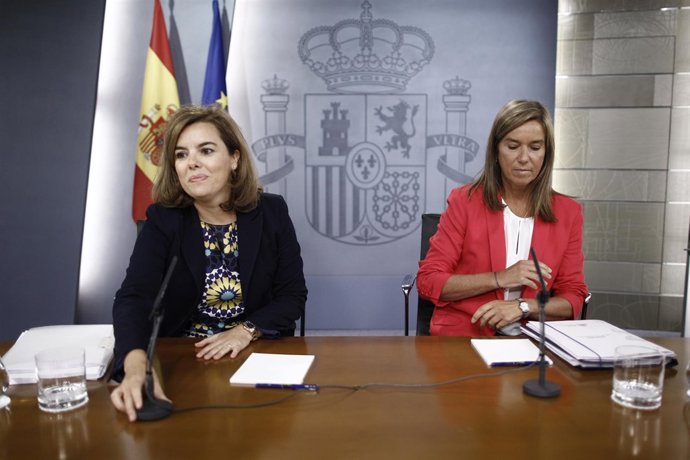 Saénz de Santamaría y Ana Mato