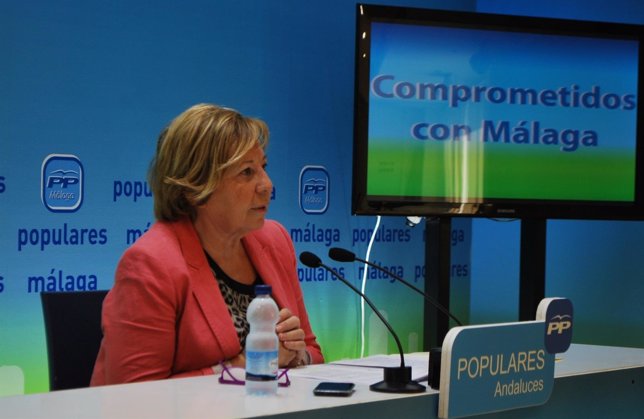 Celia Villalobos en rueda de prensa en málaga PP