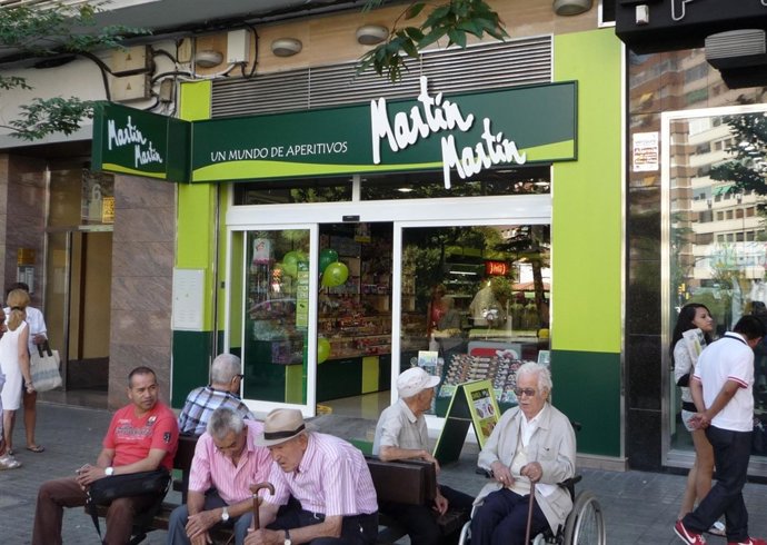 Martín Martín inaugura una nueva tienda en Plaza Roma 
